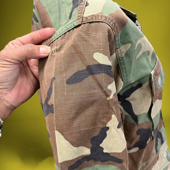 Army Field Jacket Canvas Camo Small-Regular Women’s Cut US Pockets Woodland Hunt - Picture 5 of 7